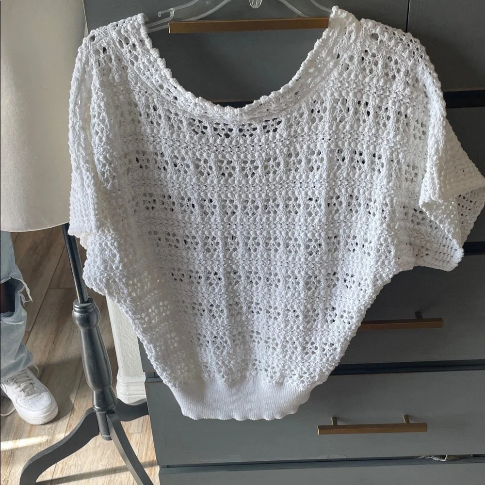 White House Black Market White V-Neck Sweater